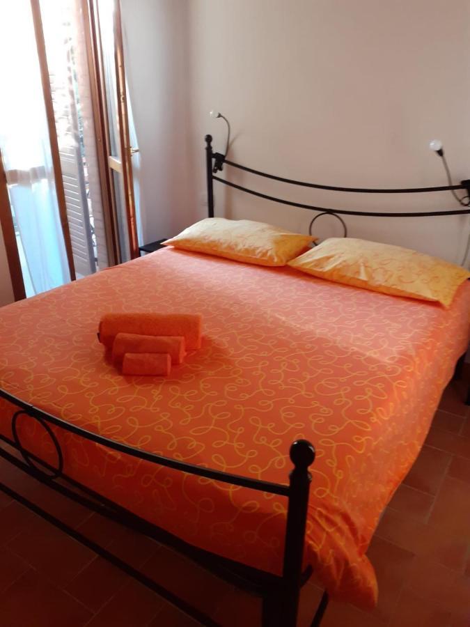 Appartement Il Poggio Da Leo à Capanne Extérieur photo